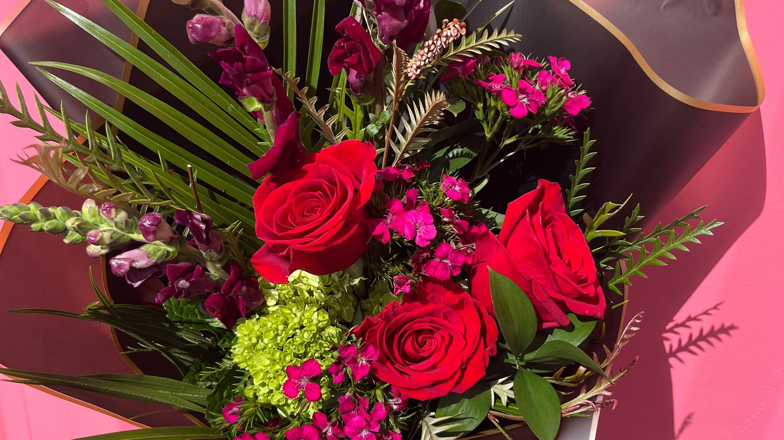 How Much Should You Spend on Flowers? A Florist's Guide